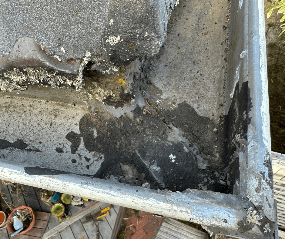You can’t fix a leaky gutter seams like this 